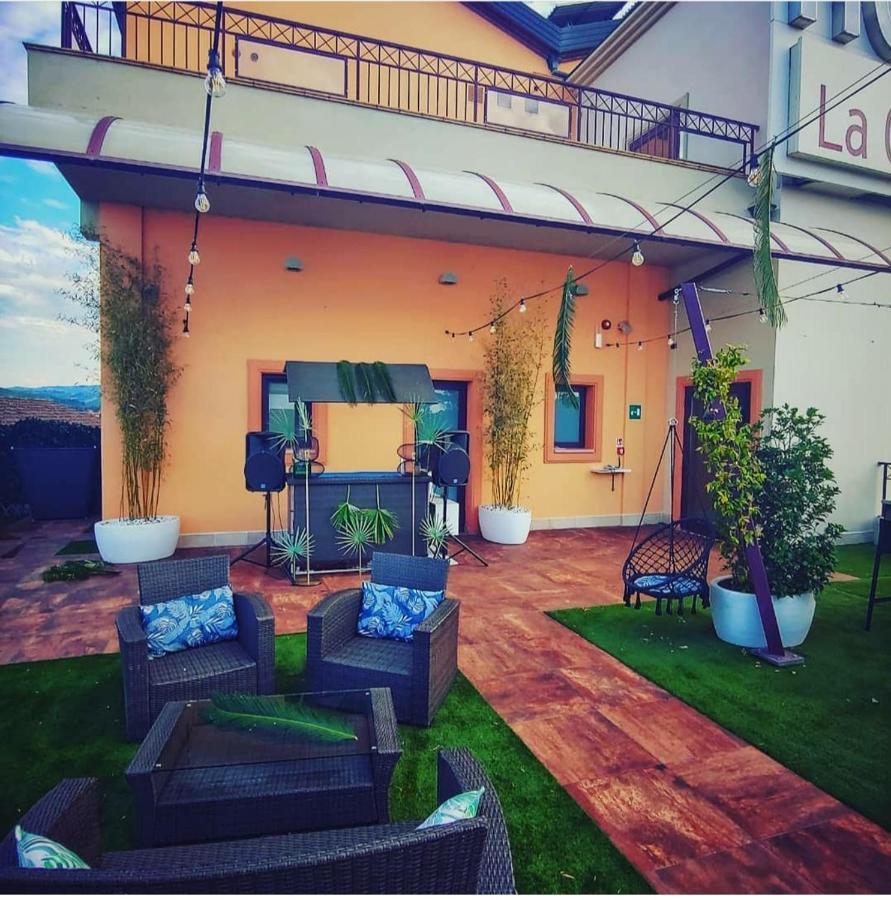 Hotel La Cartiera Vignola  Bagian luar foto