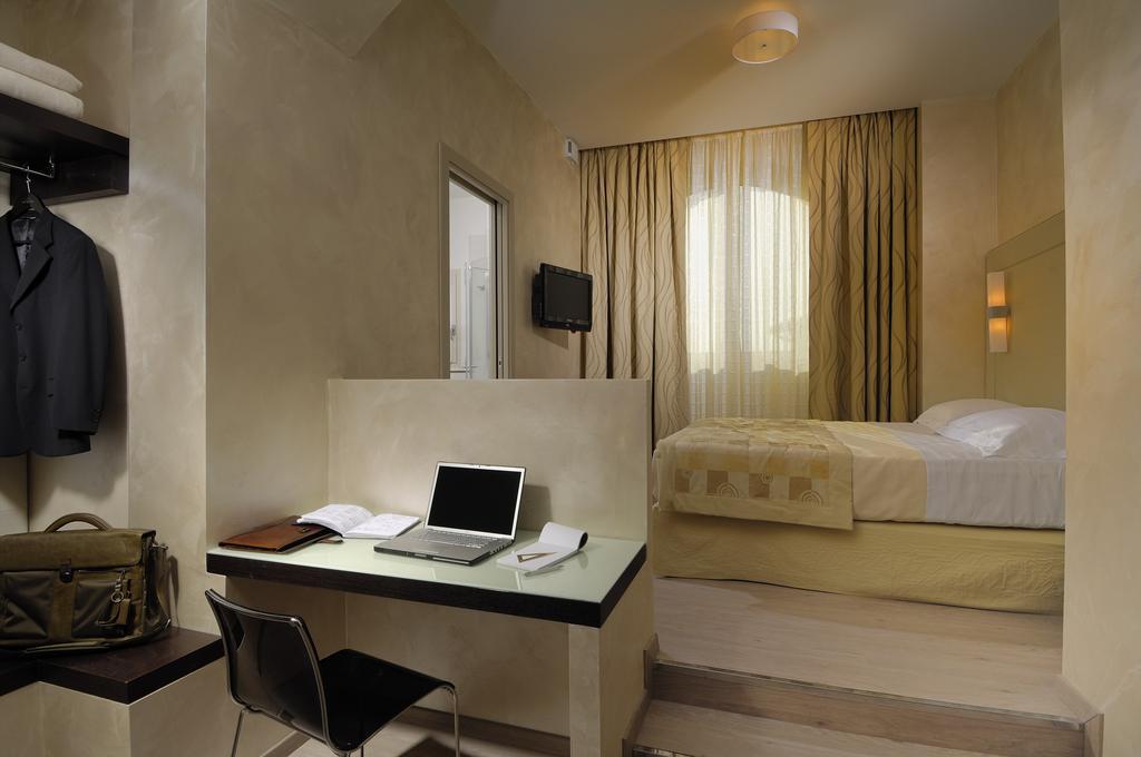 Hotel La Cartiera Vignola  Bagian luar foto